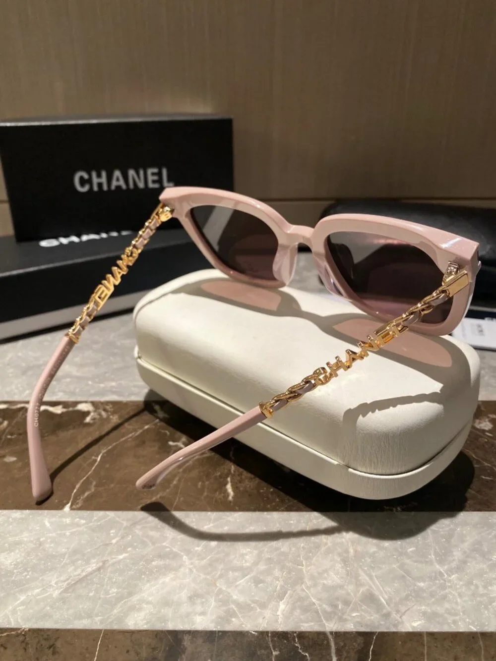 ✨ CHANEL CH0777 Pink Square Sunglasses